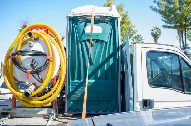 Best Portable restroom trailer rental  in Dollar Bay, MI